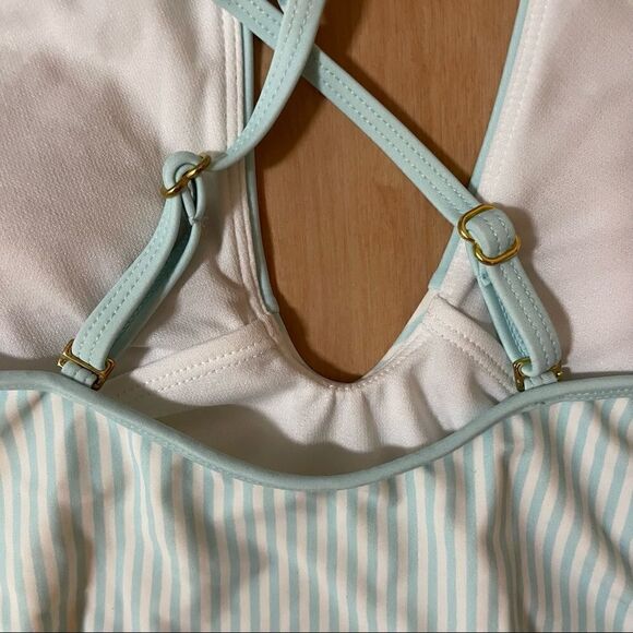 Sugar Coast by Lolli Front Cross Keyhole Neckline One Piece Swimsuit - Picture 5 of 7